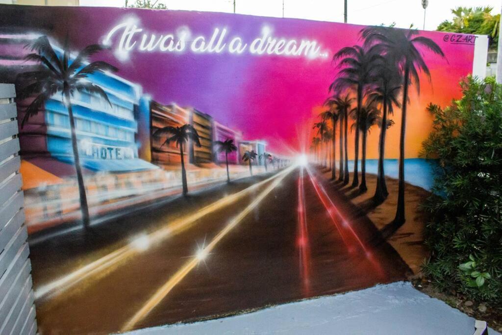 Cozy & Colorful Miami Art Canvas W/Hottub & Murals Dış mekan fotoğraf